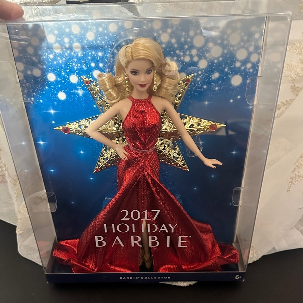 2017 holiday Barbie